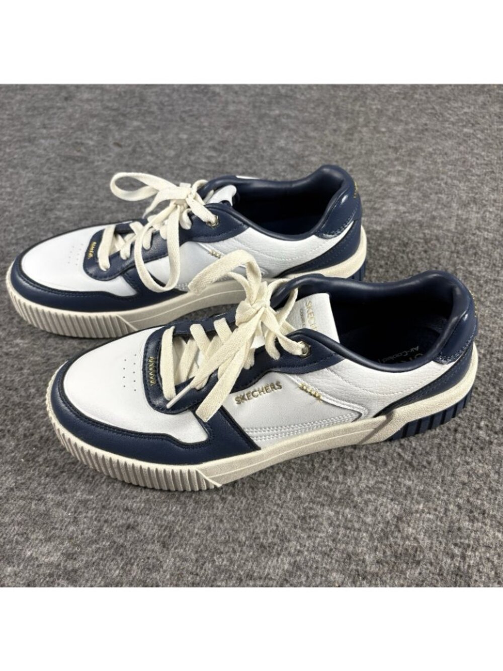 Skechers Court Classics Womens 8.5 Air Cooled Memory Foam White Navy Shoes - Picture 4 of 12